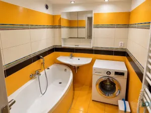 Pronájem bytu 4+1, Praha - Krč, Murgašova, 63 m2