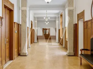 Pronájem kanceláře, Praha - Nové Město, Spálená, 538 m2