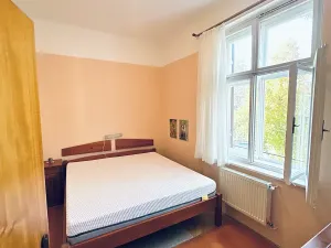 Prodej bytu 2+1, Karlovy Vary, Poděbradská, 56 m2