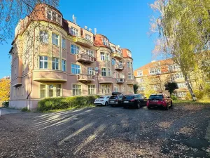 Prodej bytu 2+1, Karlovy Vary, Poděbradská, 56 m2