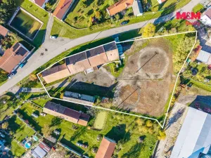 Prodej zemědělské usedlosti, Dobrovice - Libichov, 300 m2