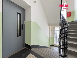 Pronájem bytu 1+kk, Praha - Vinohrady, Vinohradská, 38 m2