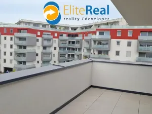 Pronájem bytu 2+kk, Olomouc, Varšavské nám., 43 m2