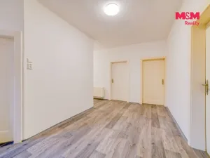 Prodej bytu 4+1, Cheb, Májová, 121 m2