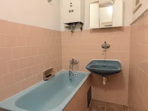 Pronájem bytu 2+1, Praha - Vršovice, Francouzská, 61 m2