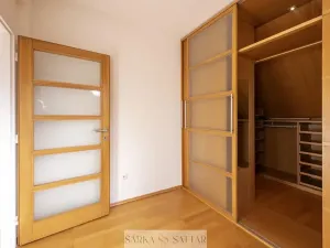 Pronájem bytu 3+kk, Praha - Smíchov, U Malvazinky, 83 m2