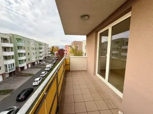 Prodej bytu 3+1, Klatovy, Luční, 84 m2