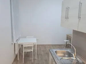 Pronájem bytu 2+kk, Jihlava, Hálkova, 46 m2