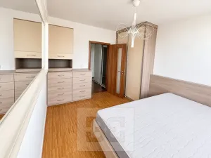 Pronájem bytu 4+kk, Praha - Krč, V Štíhlách, 88 m2