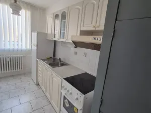 Prodej bytu 3+1, Praha - Bohnice, Dolákova, 70 m2