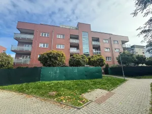 Pronájem bytu 2+kk, Praha - Modřany, K Vystrkovu, 57 m2