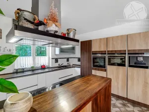 Prodej rodinného domu, Jesenice - Horní Jirčany, 230 m2