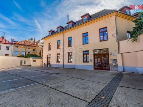 Pronájem obchodního prostoru, Jihlava, Jana Masaryka, 105 m2