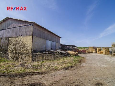 Prodej zemědělského objektu, Radkov, 11575 m2