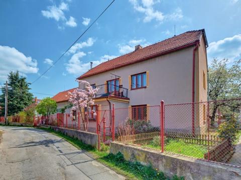 Prodej rodinného domu, Višňová, 220 m2