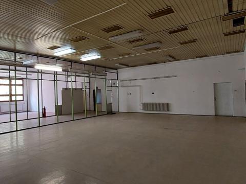 Pronájem skladu, Uherské Hradiště, 101 m2