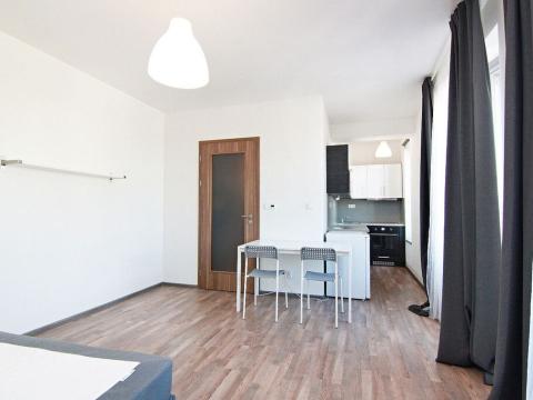 Pronájem bytu 1+kk, Kolín - Kolín III, Václavská, 28 m2