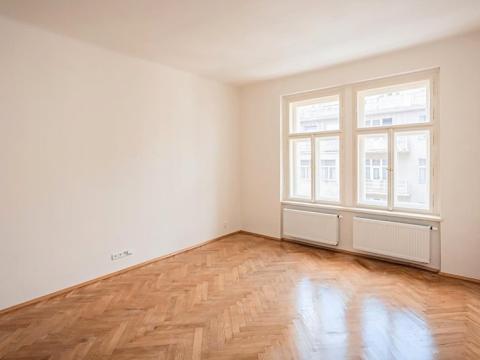 Pronájem bytu 2+kk, Praha - Nové Město, Lípová, 41 m2