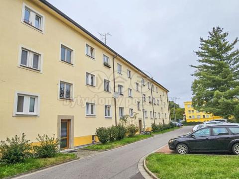 Prodej bytu 2+1, Pardubice - Zelené Předměstí, Železničního pluku, 51 m2