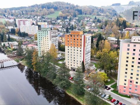 Prodej bytu 3+1, Železný Brod, Jiráskovo nábřeží, 70 m2