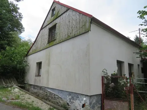 Dražba chaty, Žandov, 300 m2