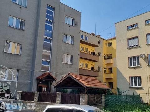 Prodej bytu 2+kk, Prostějov, Joštovo nám., 49 m2