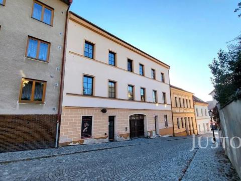 Prodej bytu 3+1, Písek, Kocínova, 85 m2