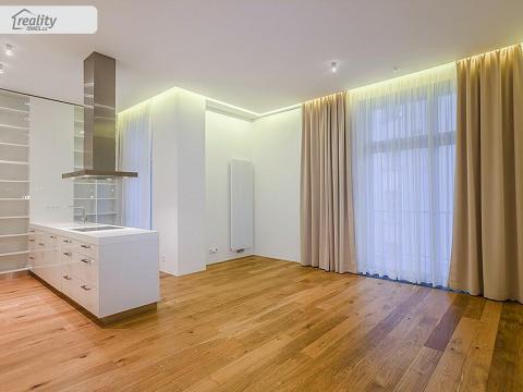 Pronájem bytu 2+kk, Praha - Vinohrady, Laubova, 74 m2