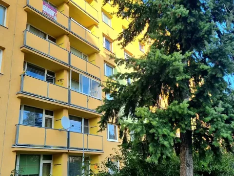 Prodej bytu 2+1, Bílina, Sídliště Za Chlumem, 64 m2