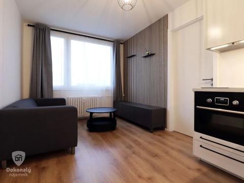 Pronájem bytu 2+kk, Praha - Chodov, Čenětická, 32 m2