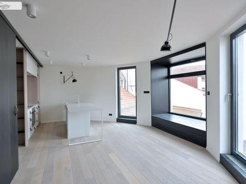 Pronájem bytu 2+kk, Praha - Vinohrady, náměstí Jiřího z Poděbrad, 60 m2