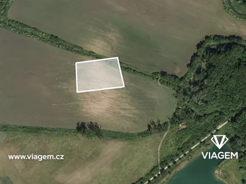 Prodej podílu pole, Břeclav, 640 m2