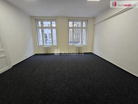 Pronájem kanceláře, Praha - Staré Město, Kaprova, 28 m2