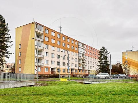 Prodej bytu 3+1, Chodov, Tovární, 62 m2