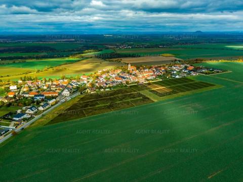 Prodej pozemku pro bydlení, Slaný, 835 m2