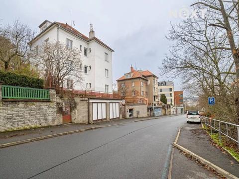 Pronájem bytu 3+1, Praha - Smíchov, U Blaženky, 86 m2