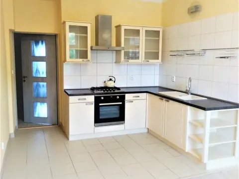 Pronájem bytu 2+kk, Praha - Strašnice, Saratovská, 48 m2