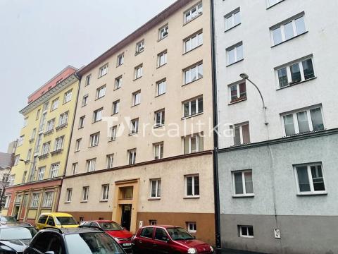 Pronájem bytu 2+1, Ostrava, Balcarova, 56 m2