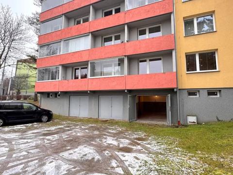 Pronájem garáže, Brno, Zborovská, 20 m2