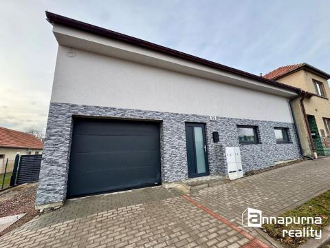 Pronájem bytu 1+kk, Ivančice, Na Brněnce, 29 m2