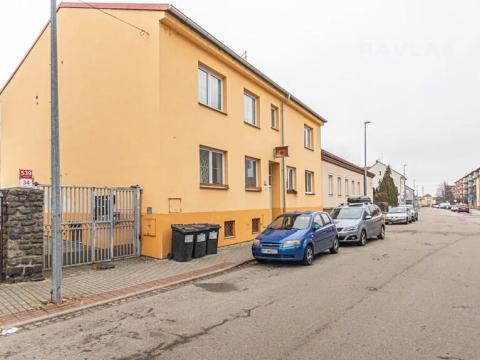 Prodej bytu 1+kk, České Budějovice, E. Beneše, 27 m2