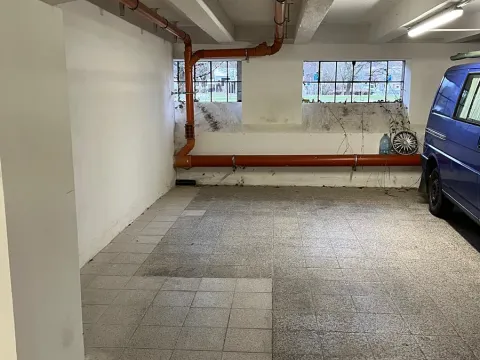 Pronájem garáže, Jihlava, Křižíkova, 16 m2