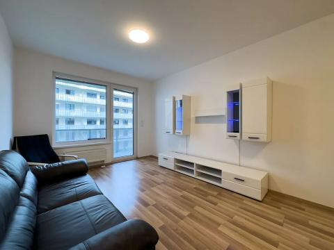 Pronájem bytu 2+kk, Praha - Strašnice, Zvěřinova, 72 m2