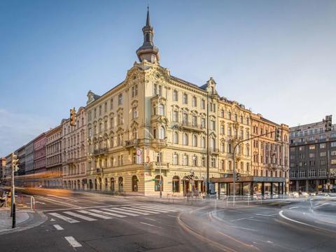 Pronájem kanceláře, Praha - Nové Město, náměstí I. P. Pavlova, 219 m2