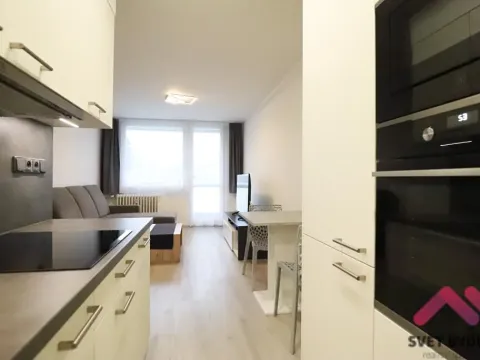 Prodej bytu 2+kk, Praha - Prosek, Lovosická, 45 m2