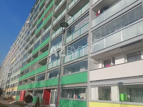 Pronájem bytu 3+1, Praha - Střížkov, Jablonecká, 84 m2