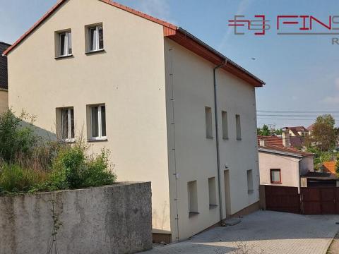 Pronájem bytu 2+kk, Kladno - Dubí, Hradčanská, 57 m2