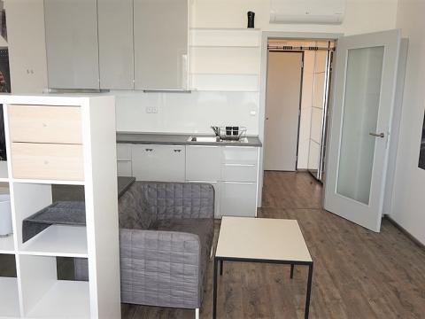 Pronájem bytu 1+kk, Brno, třída Generála Píky, 32 m2