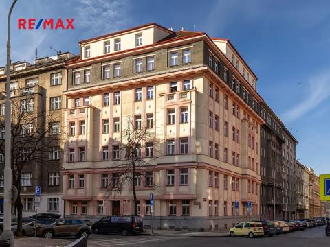 Pronájem bytu 3+kk, Praha - Vinohrady, Kolínská, 90 m2