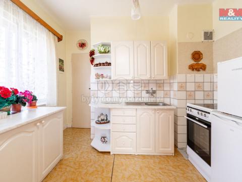 Prodej rodinného domu, Svratka, Partyzánská, 150 m2